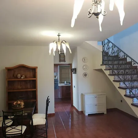 Apartamento Rural Quiet House Tetir